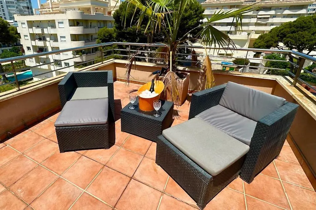 Atico Puerto Marina 2 Hab Con Piscina, 500M De La Plata Apartment Torremolinos